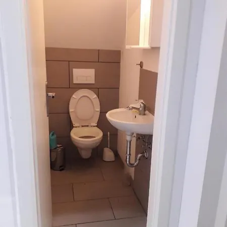 Διαμέρισμα 2